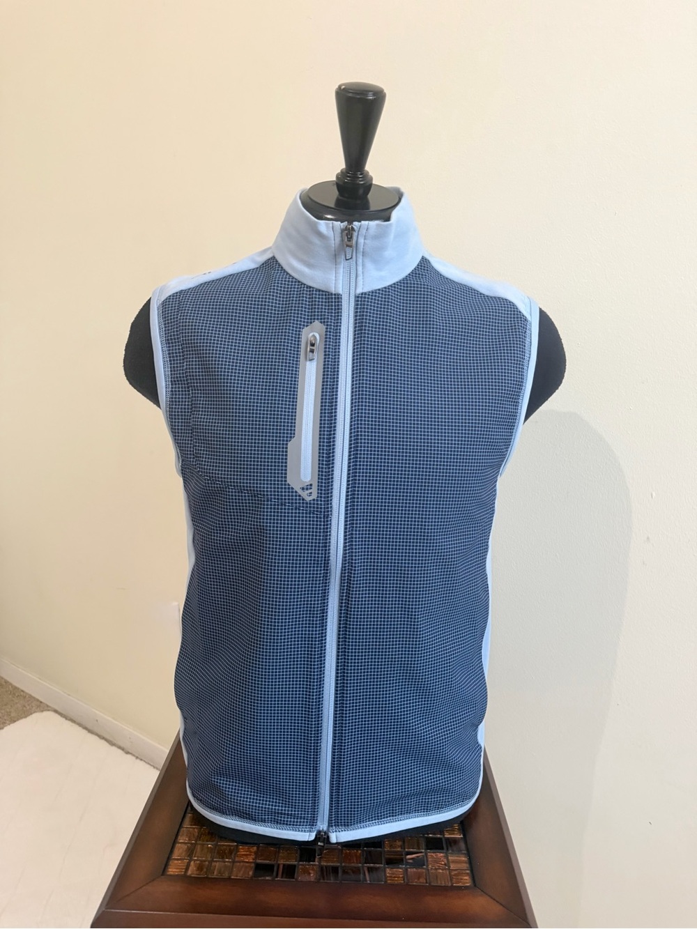RLX Ralph Lauren Light Blue & Navy Zip-Front Performance Vest